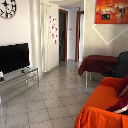 Casa Cassina Leilighet Cassina de' Pecchi Eksteriør bilde